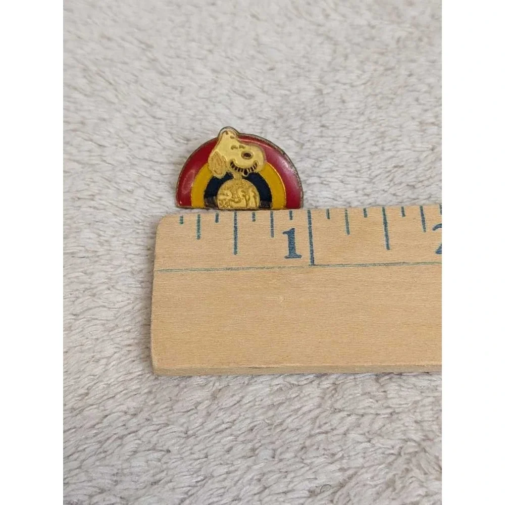 Vintage Snoopy Rainbow Enamel Lapel Pin Hat Backpack Charm‎ Accessory